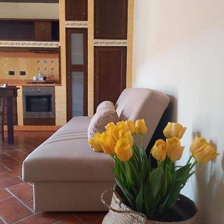 Appartamento F&M Castelnuovo Magra Extérieur photo